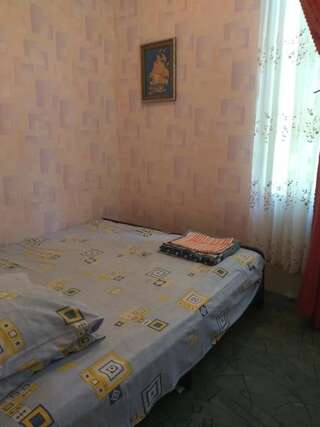 Дома для отпуска Джамбул Сухум Дом с 1 спальней-8